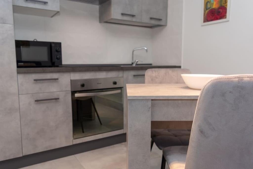 Casa Vacanze Frontemare Salerno Eksteriør billede